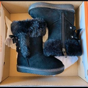 Toddler Bow Back Faux Fur Trim Black Boots New!!